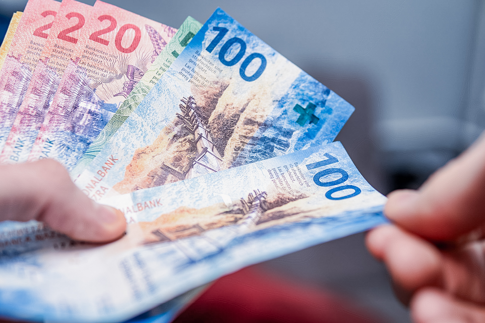 Zwitserse franken wisselen