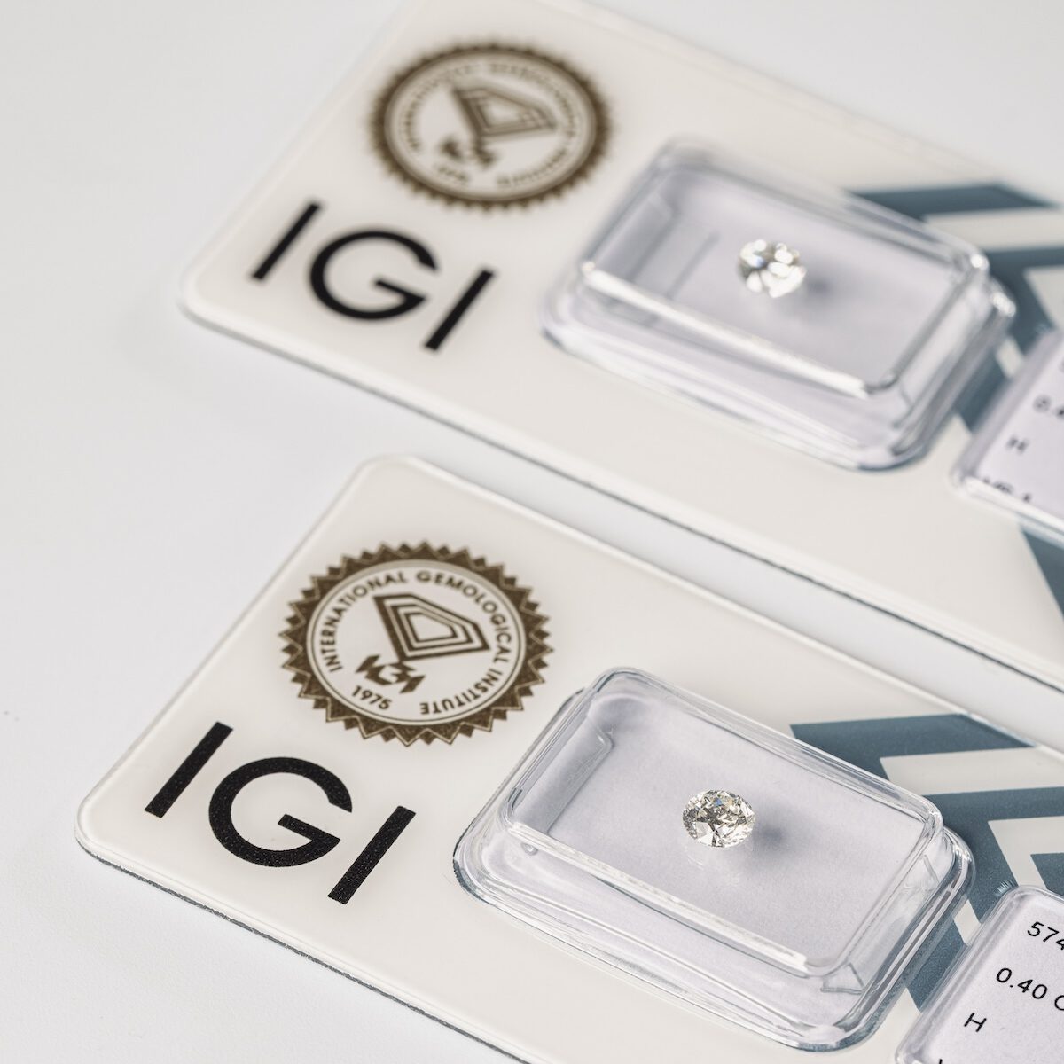 Diamonds with IGI certificate
